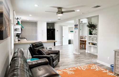 Rockport House | Spacious 2/2 coastal cottage just minutes from Rockport beach, dogs welcome.