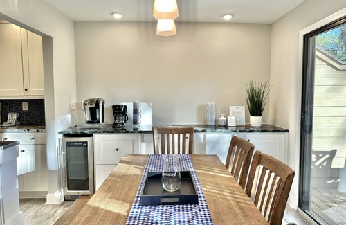 Shipyard Plantation Condo | SPACIOUS 2-BDR BEACHWALK VILLA, GOLF VIEWS, STEPS TO BEACH & POOL