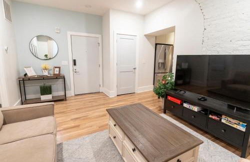 Central Business District Apartment | Spacious 2 bed 2 bath Downtown OTR condo minutes walk to the Reds Bengals stadium & more!