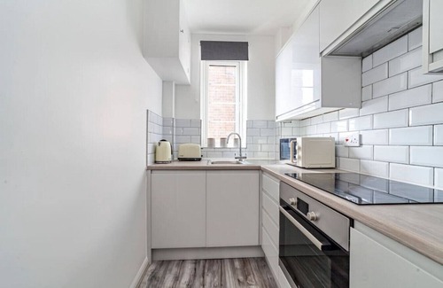 Anerley Apartment | Spacious 2 Bed Flat in Crystal Palace