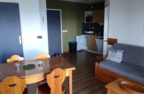 Villarembert Apartment | Spacious 2-bedroom T3 apartment (40m²) for 6 people