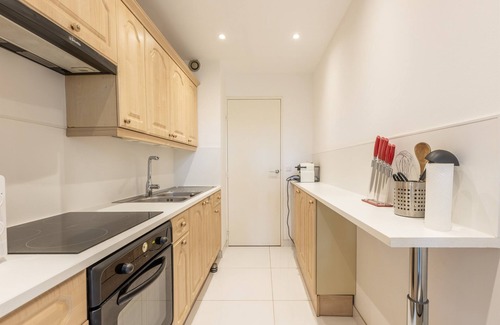 Mougins Apartment | Spacious 2-bedroom apartment with terrace, balcony, and stunning forest views
