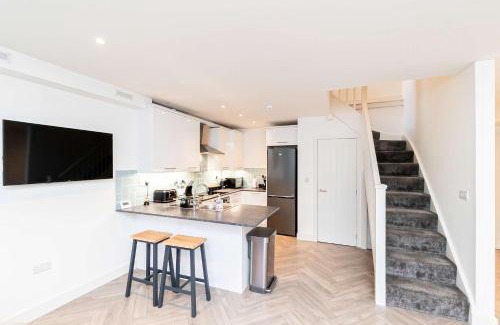 Five Oak Green Apartment | Spacious 2 Bedroom Apartment in Central Tonbridge