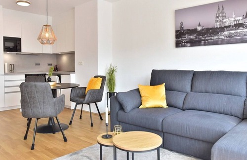 Heist Apartment | Spacious 2-bedroom apartment with AC in lovely Knokke-Heist