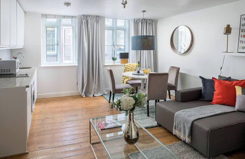 Bishopsgate Apartment | Spacious 2 bedroom in Liverpool Street