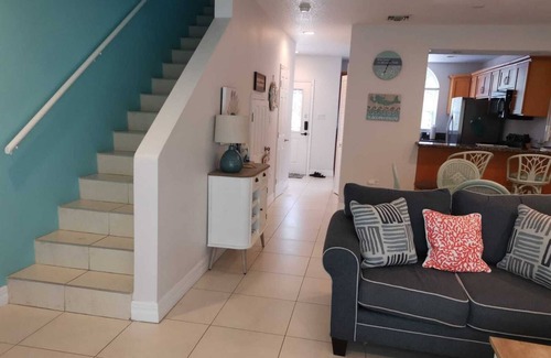 Bodden Town Condo | Spacious 2-bedroom ocean view condo in enchanting Bodden Town, including a car!