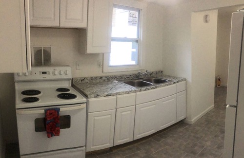 Danville House | Spacious, 2 Br House Near Casino, Hospital & River District