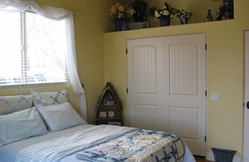 St. George Bed & Breakfast | Spacious 2 King bedroom apartment With Spectacular View