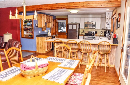 Birch Hill House | Spacious 2-story home, sleeps 12. Minutes from downtown North Conway