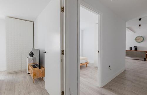 Canary Wharf Apartment | Spacious 2BD Flat By Docklands Canary Wharf