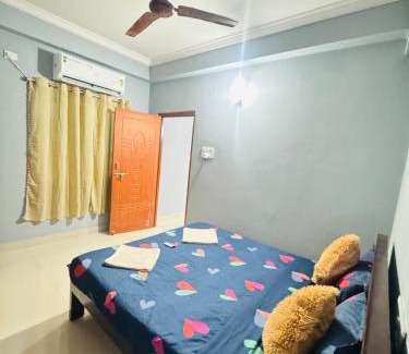 Hyderabad Apartment | Spacious 2BHK Flat near Wipro Circle in Gowlidoddy