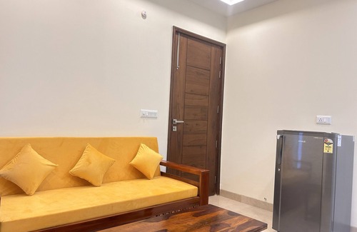 Gurugram Apartment | "Spacious 2BHK Fully Furnished Apartment: Your Ideal Home Awaits!