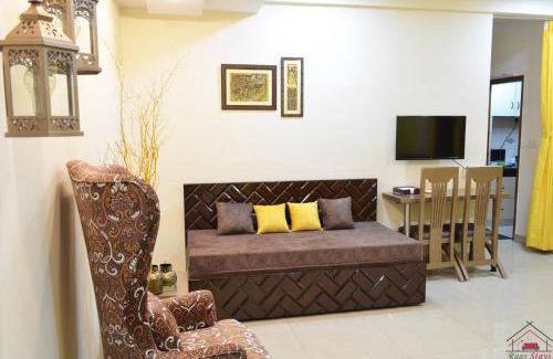Greater Kailash Apartment | Spacious 2BHK prime location with big Livingroom 8