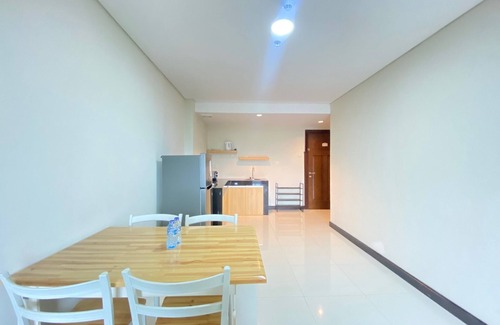 Babakan Ciamis Apartment | Spacious 2Br Apartment At El Royale Near Bip