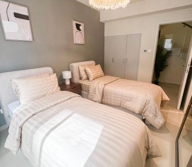 Ras Al Khaimah Apartment | Spacious 2BR Duplex King & Twin Bedrooms Pacific Al Marjan Island
