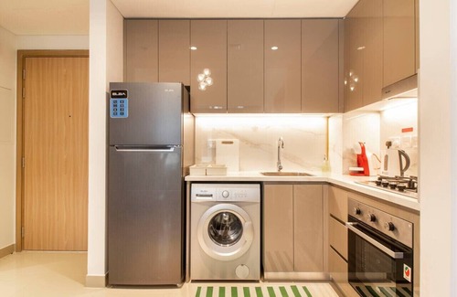 Nad Al Sheba Apartment | Spacious 2BR Next to Meydan Racecourse w/Balcony