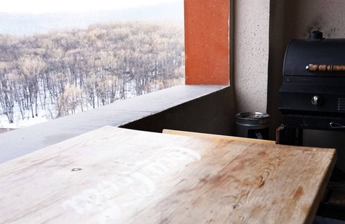 Tsaghkadzor Condo | Spacious 2BR w/Balcony & BBQ area