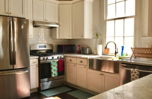 Holy Cross District House | Spacious 2BR w/huge yard near FQ/Bywater/Marigny