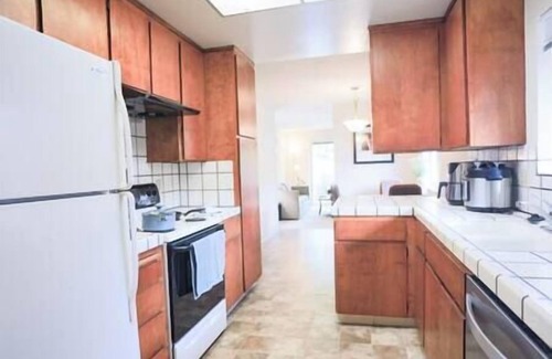Sunnyvale House | Spacious 3+1 BR/2B House Sunnyvale Community Park