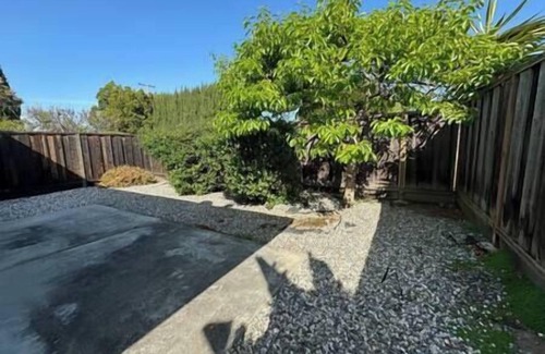 Sunnyvale House | Spacious 3+1 BR/2B House Sunnyvale Community Park