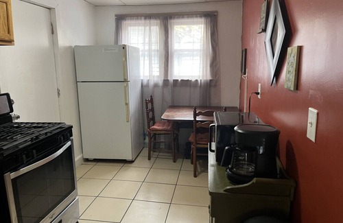 Johnson City Apartment | Spacious 3 bed by Wilson/Lourdes Hospitals-Vestal