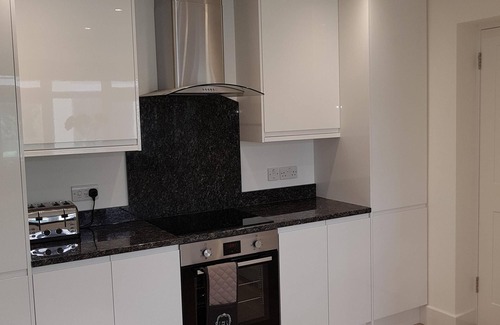 Hayling Island House | Spacious 3 bed detached house