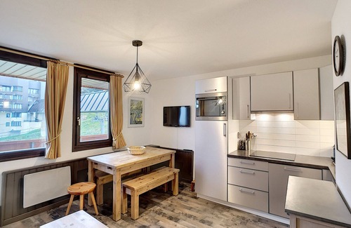 Les Bruyeres Apartment | Spacious 3-Bed Mezzanine Apartment, Ski-In/Ski-Out, Les Menuires