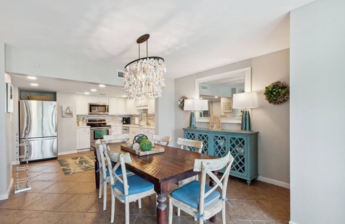 Fernandina Beach Condo | Spacious 3 Bed/3.5 Bath Shipwatch Villa with Ocean Views