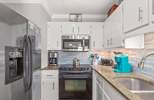 Seagrove Beach Condo | Spacious 3 bed 2.5 ba unit, close to the beach with pool, tennis, pickle ball