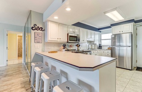 Fernandina Beach Condo | Spacious 3 Bedroom Condo with Pool, Large Balcony and Views for Miles!