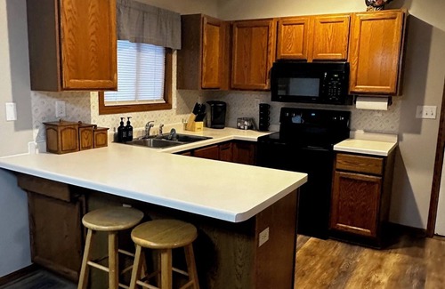 Lyndon Station House | Spacious 3 bedroom home minutes away from Wisconsin Dells and Castle Rock Lake.