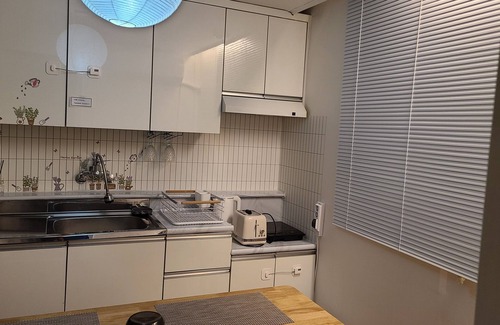 Dapsimni-dong Apartment | Spacious 3-bedroom/1 Kitchen/1bathroom/3AC in Seoul with WiFi