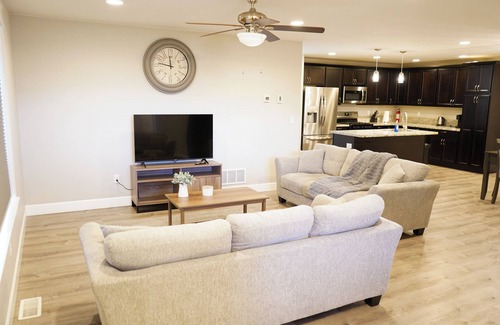 Wasilla Condo | Spacious 3-bedroom 1 loft duplex minutes from the heart of Wasilla