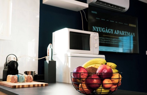 Agard House | Spacious 3-bedroom apartment with hot tub, AC in charming Gárdony
