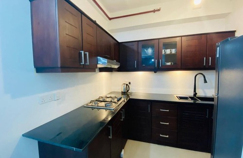 Borella Apartment | Spacious 3-bedroom apartment with WiFi, AC in charming Colombo