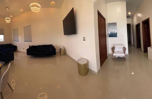 Parham Town Apartment | Spacious 3-bedroom apartment with WiFi, AC in tranquil Tortola