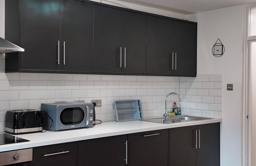Pimlico Apartment | Spacious 3-bedroom apartment in wonderful London with WiFi