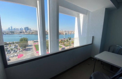 Al Rigga Apartment | Spacious 3-bedroom apartment with AC, WiFi in vibrant Dubai