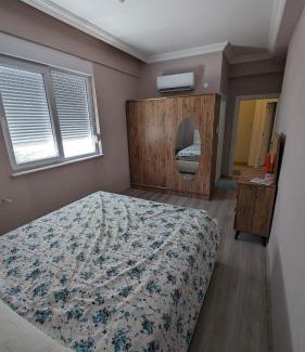 Muratpasa Apartment | Spacious 3 bedroom apartment - Quick drive to Beach, Airport & Center