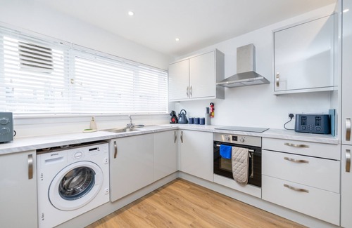 Central Aberdeen House | Spacious 3 bedroom home to cater for all your needs