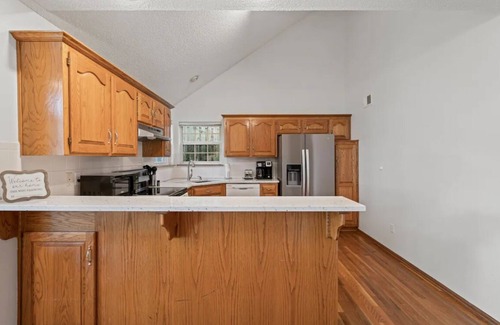 Shawnee House | Spacious 3-bedroom house in charming Shawnee with Game Room