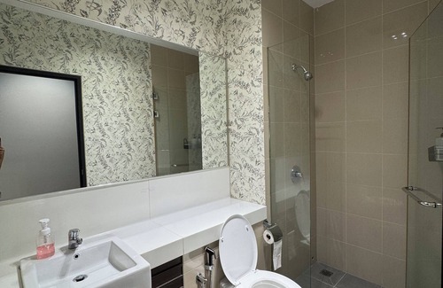 Tanjung Bungah Apartment | Spacious 3-bedroom apartment with AC, in charming George Town Penang Malaysia