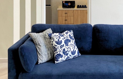 Bukit Bintang Apartment | Spacious 3-bedroom apartment in fabulous Kuala Lumpur with AC, WiFi