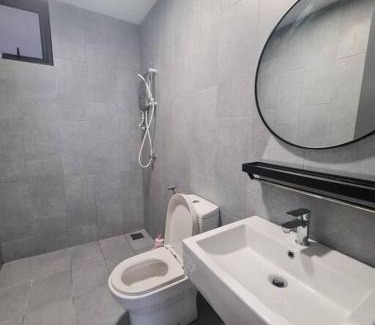 Taman Pertama Apartment | Spacious 3 bedroom suite at Cheras Maluri MRT A48