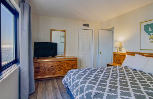 Myrtle Beach Resort | Spacious 3 Bedroom Oceanfront Condo w/View + Official On-Site Rental Privileges