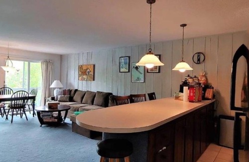 Hunter Condo | Spacious 3-bedroom condo in Hunter. Nice view of Hunter Mountain.