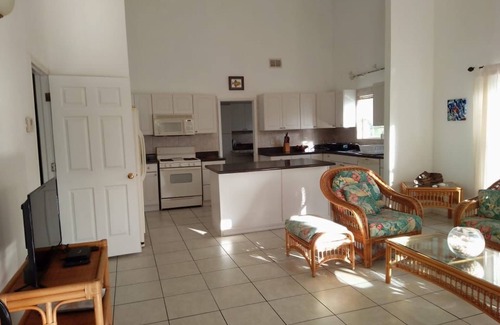 Piccadilly Villa | Spacious 3 Bedroom Villa With Private Pool Near English Harbour