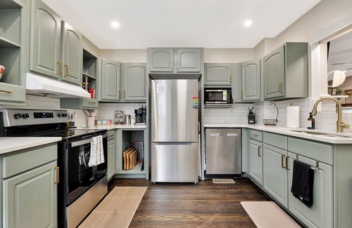 Wichita House | Spacious 3 BR Home Backyard Oasis College Hill