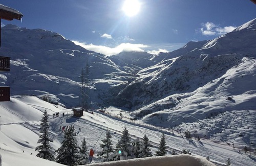 Les Bruyeres Apartment | Spacious 3 rooms, 6 pers, balcony, ski-in/ski-out, Les Menuires