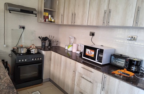Central Business District Apartment | Spacious 3bedroom apartment all master en suit.